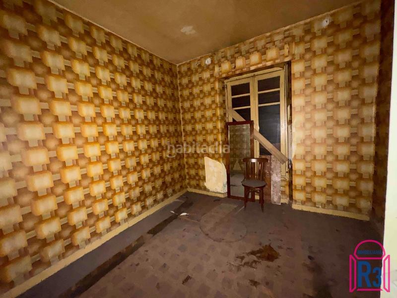 Foto dbe32943-e5eb-4448-90f6-14ff65182e52. Gebäude in Crucero León