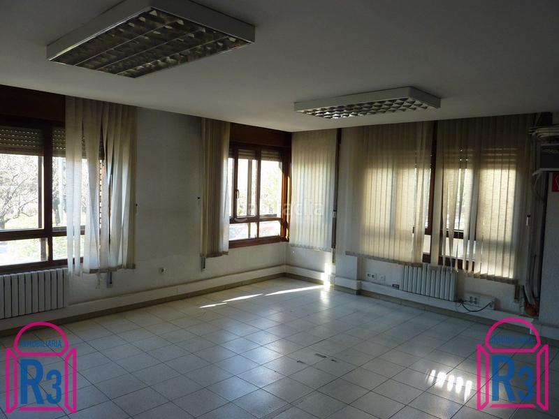 Foto 95fae5bb-8d1c-4831-84fc-5d18949ac57c. Bureau avec chauffage dans Centro Ciudad León