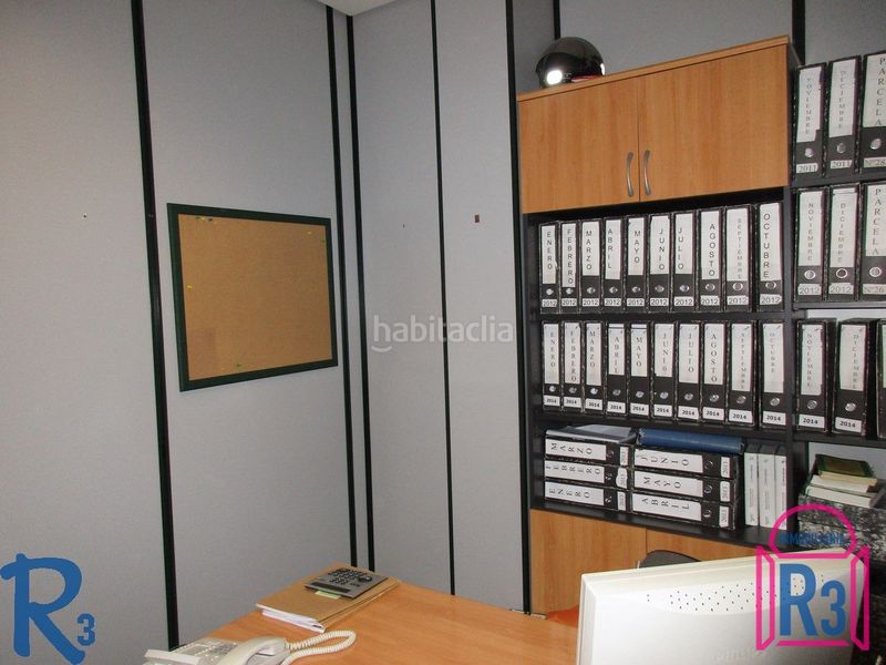 Foto 110bcbae-f253-4e47-9b88-395f37f3d401. Local comercial a San Claudio - La Chantría León