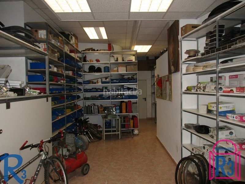 Foto 910e1184-9f56-4c44-89a2-29d398509808. Local comercial a San Claudio - La Chantría León