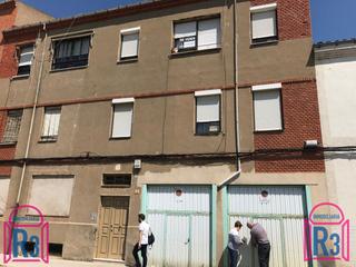 Residential Plot  Calle orozco. Se vende solar de 376 m² con 2 viviendas y 2 locales con vado. f