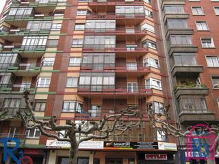 Appartement  Lancia. Amplio piso con 2 salones