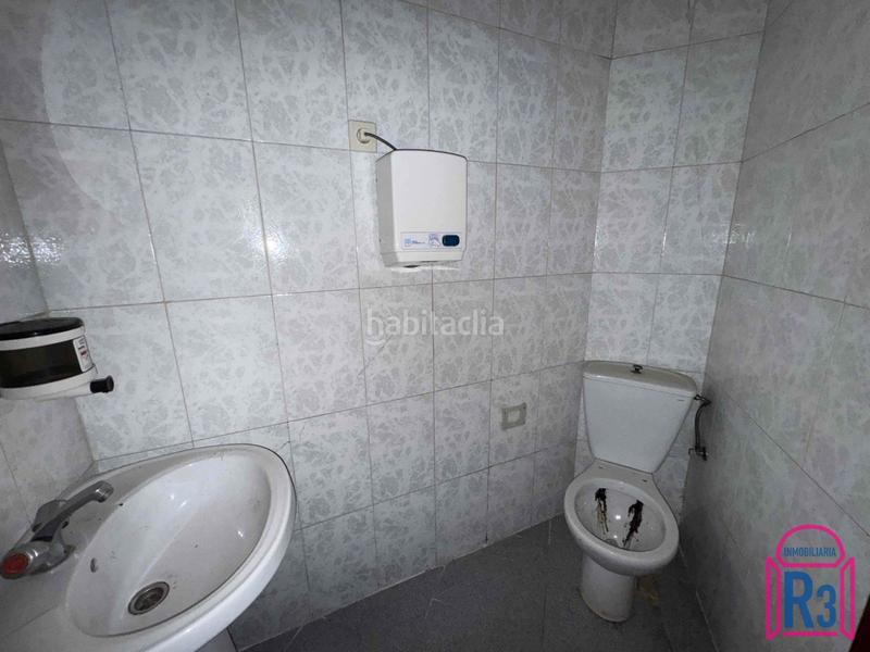 Foto fb2cab7c-3707-4657-9775-2b600ba40385. Geschäftsraum in Armunia León