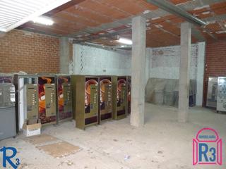 Location Local commercial  La sierra. Local comercial con trapa en venta y alquiler