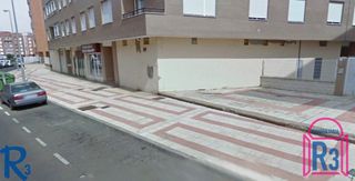 Local Comercial  Calle venus. Local de 126 m² en bruto, con fachada de 23m en esquina. c/ prín
