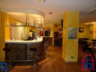 Locale commerciale  Avenida de la universidad. Bar cafetería de 150 m², muy bien acondicionado, accesibilidad,