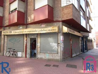 Local commercial  Plaza doce mártires. Local acondicionado de 100 m², hace esquina 16m de fachada. nece