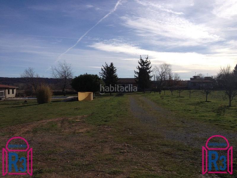 Foto c4cfac0c-3516-4f00-b3c6-c50af7df4bc0. Terreny residencial a Villaquilambre