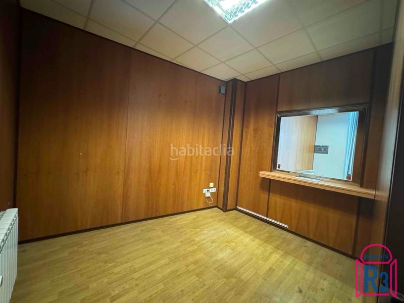 Foto e5ea69a8-76dd-4889-99fd-8fcf16b88512. Miete büro mit heizung in Centro Ciudad León