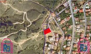 Residential Plot  Calle las praderas. Parcela de 659 m²,  urbana, vallada, vistas a leon. muy bien sit
