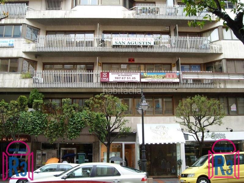 Foto 5e40b76e-300f-4880-9d4e-3eae92aeaac2. Office space in Centro Ciudad León