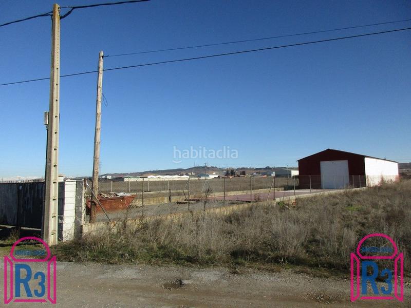 Foto 3cfeb638-5bb4-4d7a-9292-e4098f386144. Capannone industriale in Puente Castro León