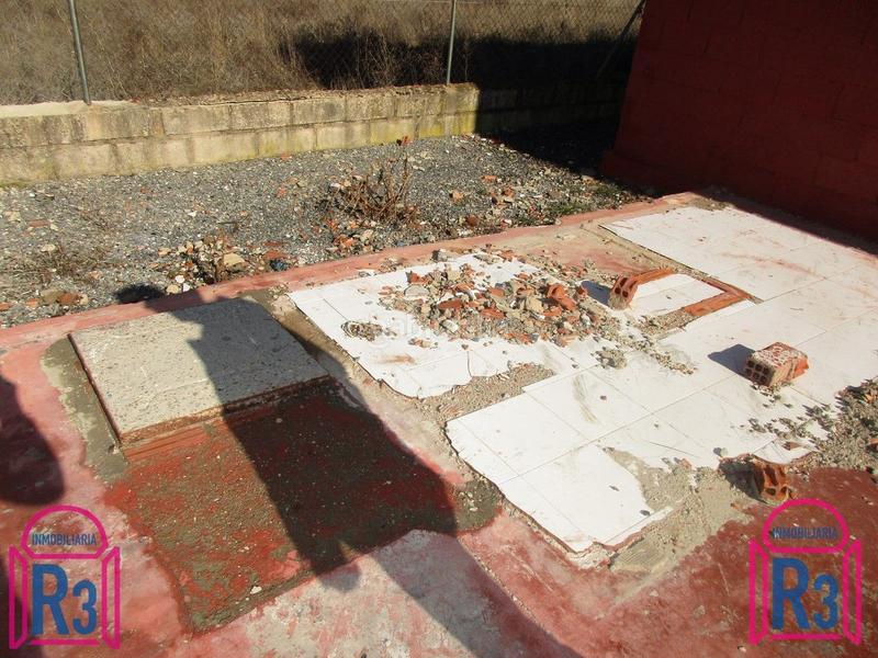 Foto 85b8326d-54d8-4eac-b08b-37927ef458fd. Capannone industriale in Puente Castro León