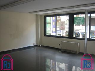 Rent Office space  Avenida ordoño ii. Oficina acondicionada de 138 m², tiene 4 despachos, gastos de co