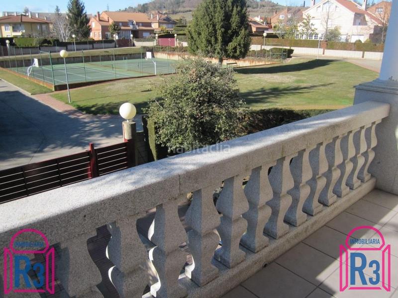 Foto 1c826062-37d8-4fc3-92bb-6158f5c1a745. Chalet con riscaldamento parcheggio in Las Eras de Renueva León