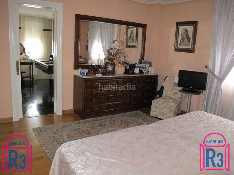 Foto 72946b3c-d030-47c2-8843-b0f7fbda4880. Chalet con riscaldamento parcheggio in Las Eras de Renueva León