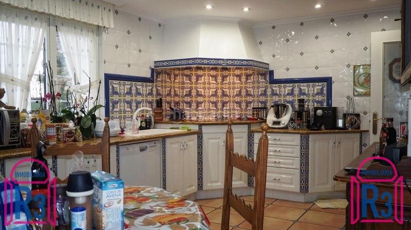 Foto 8a0cd6fe-1d13-4a91-95a8-9787b6756573. Chalet con riscaldamento parcheggio in Las Eras de Renueva León