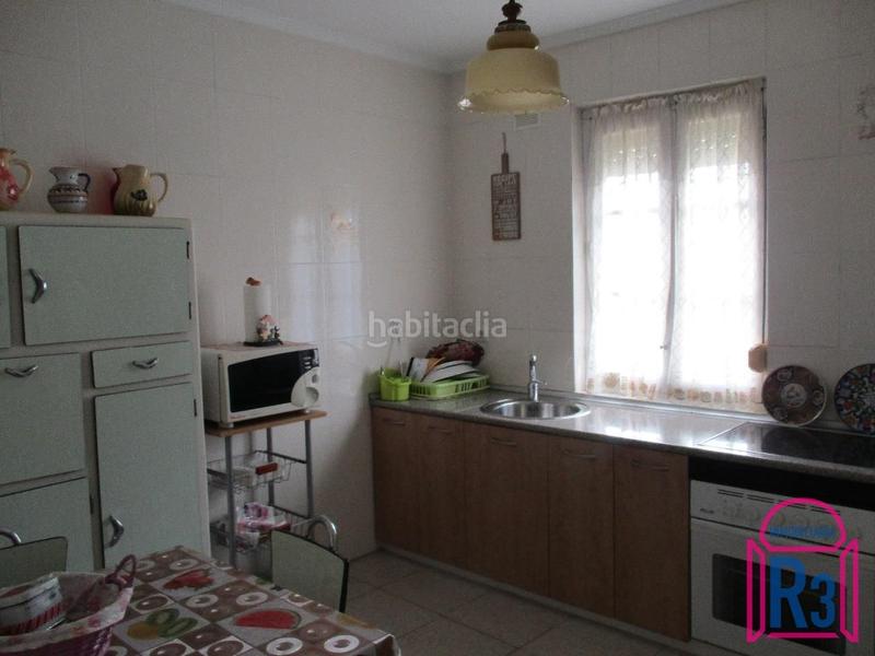 Foto 548d744f-dbaa-40ef-9b08-013aa7115e37. Casa amb calefacció aparcament a Armunia León