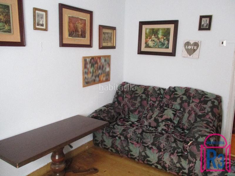 Foto 5935b6d5-5269-4056-bba2-13c89b435ca7. Casa amb calefacció aparcament a Armunia León