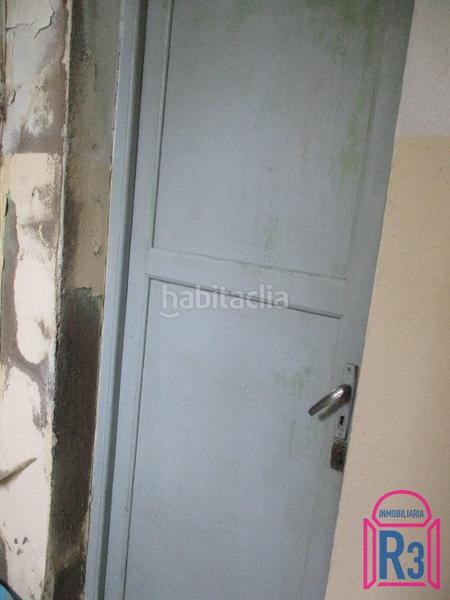 Foto c631ef98-e1b0-4a9c-b0f7-d4414dd52e72. Casa amb calefacció aparcament a Armunia León