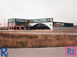 Location Bâtiment à usage industriel  León-benavente. Nave de exposición en venta