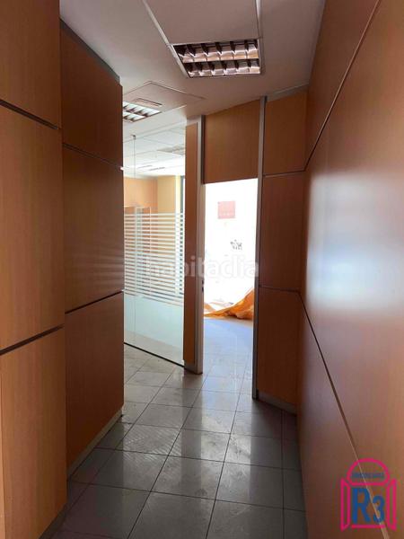 Foto 099671dc-5dfe-48c7-a674-1ec74dfd01a2. Business premise in Crucero León