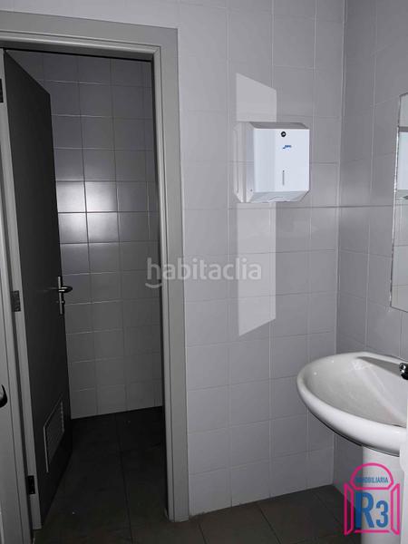 Foto 60de7766-d189-46cf-bf8a-c6da4c3e4957. Business premise in Crucero León