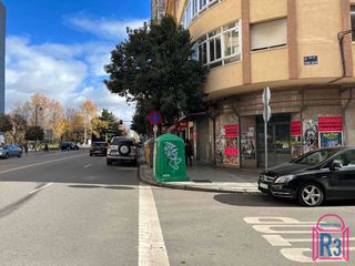Miete Geschäftsraum  Quevedo 27. Local acondicionado como banco