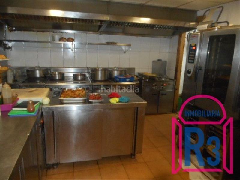 Foto abfadb77-58e0-4c15-b5d8-db38f9198e83. Local comercial a Centro Ciudad León