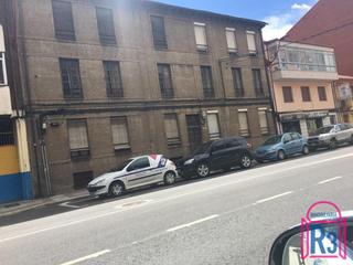 Edifici  Avenida del párroco pablo díez. Edificio en venta en trobajo del camino, tiene 1.160 m² edificad