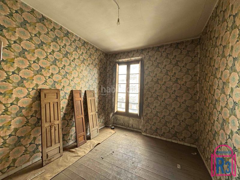 Foto 76fc60b3-8bd2-42fd-86d5-d738f3f07b13. Edificio  para construir en Trobajo del camino