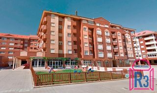 Lloguer Local Comercial  Universidad. Local acondicionado en alquiler