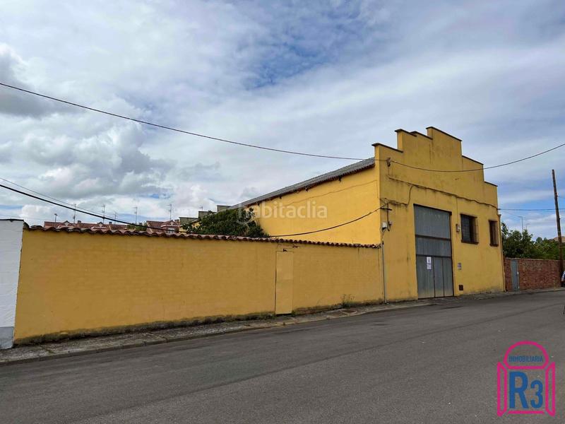 Foto 2b3211e5-d3ad-4421-83e3-e780fa7c904f. Capannone industriale in Valdefresno