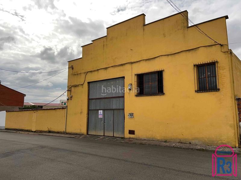 Foto 76f92d7e-b40b-43fb-b771-41ab777103ed. Capannone industriale in Valdefresno