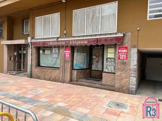Local Comercial en Avenida del Padre Isla 87