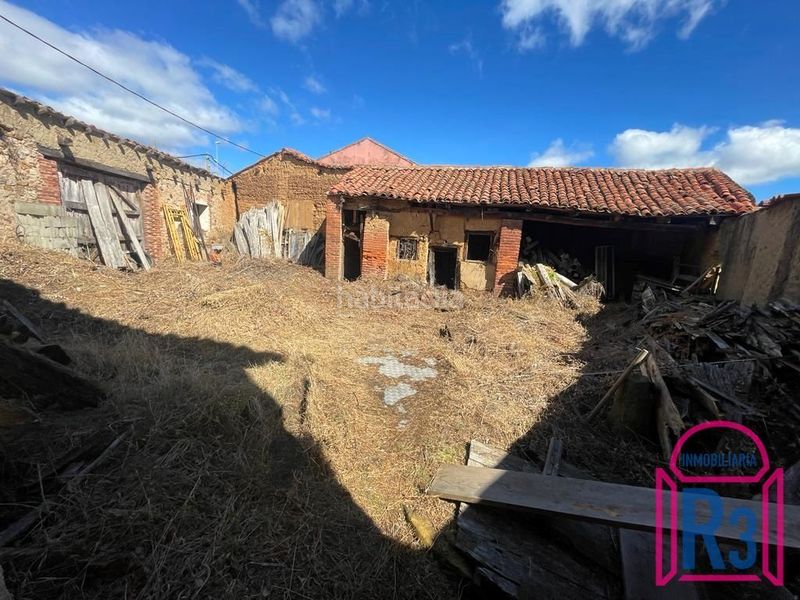 Foto a6efa62c-6098-4419-aeae-afbf24197005. Casa a Cuadros