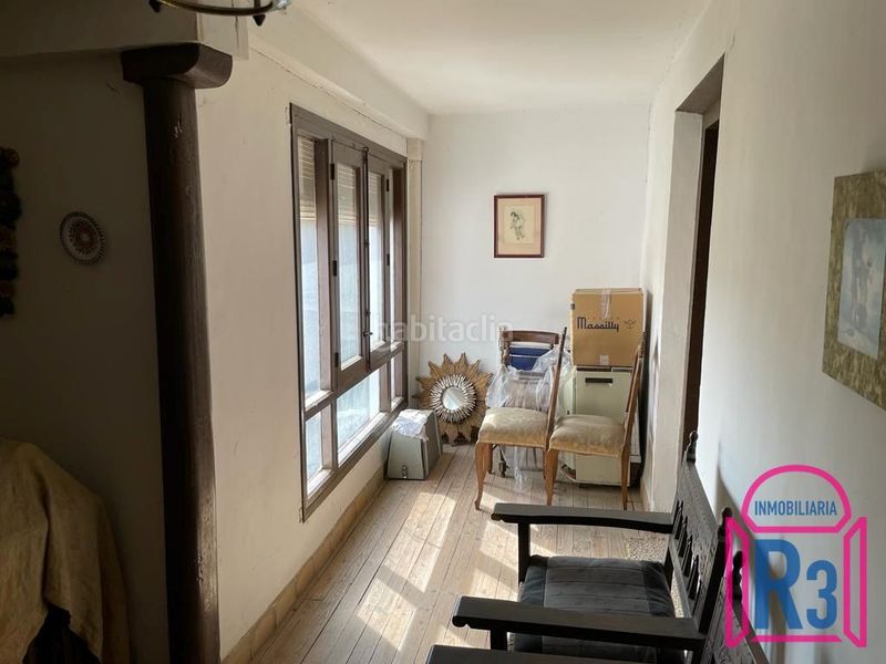 Foto bb8958b1-ede3-4f33-8713-e1431125f9b0. Casa amb calefacció aparcament a Villaturiel
