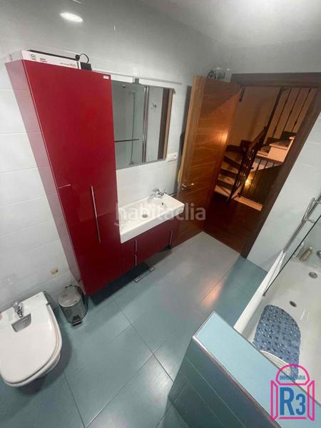 Foto 0fc8831c-1010-47ec-965d-2e47f3715995. Casa adosada casa con dormitorio en planta baja. suelo radiante. en Sariegos