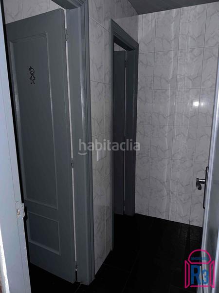 Foto aeab0bd6-d2aa-4500-a397-2492a641ddf2. Local commercial dans San Mamés - La Palomera León