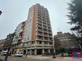 Lloguer Apartament  Lucas de tuy. Apartamento sin amueblar en alquiler