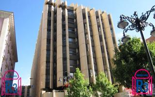 Alquiler Dúplex  Ordoño ii. Apartamento dúplex amueblado en alquiler