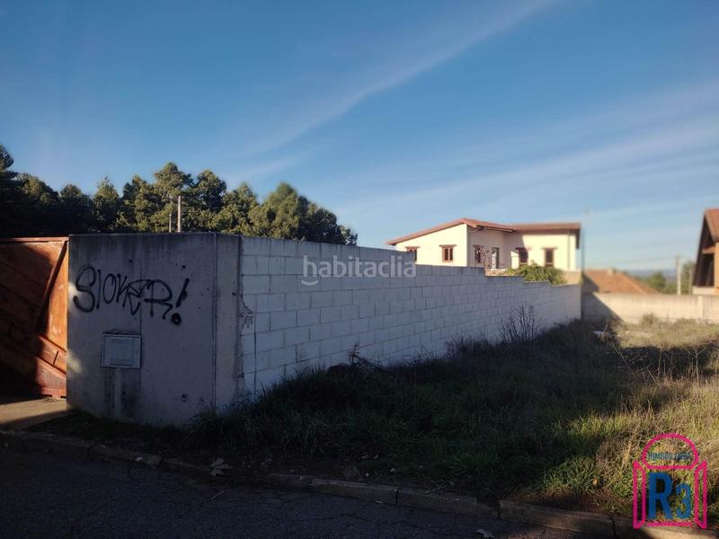 Foto 622fd23a-a0ce-4fba-92c2-2c742cbfa51d. Terrain résidentiel dans Valdefresno