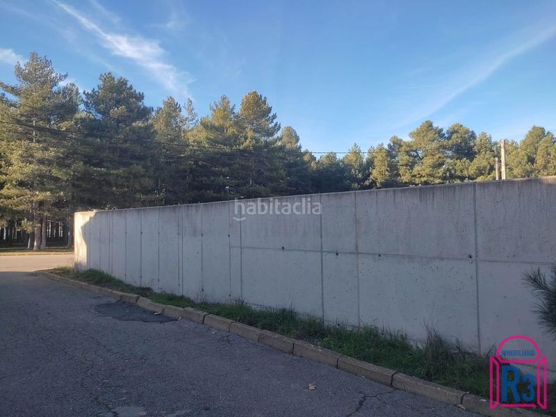 Foto 9ece1668-6adb-40ca-ae7b-e15dfefa41f4. Terrain résidentiel dans Valdefresno