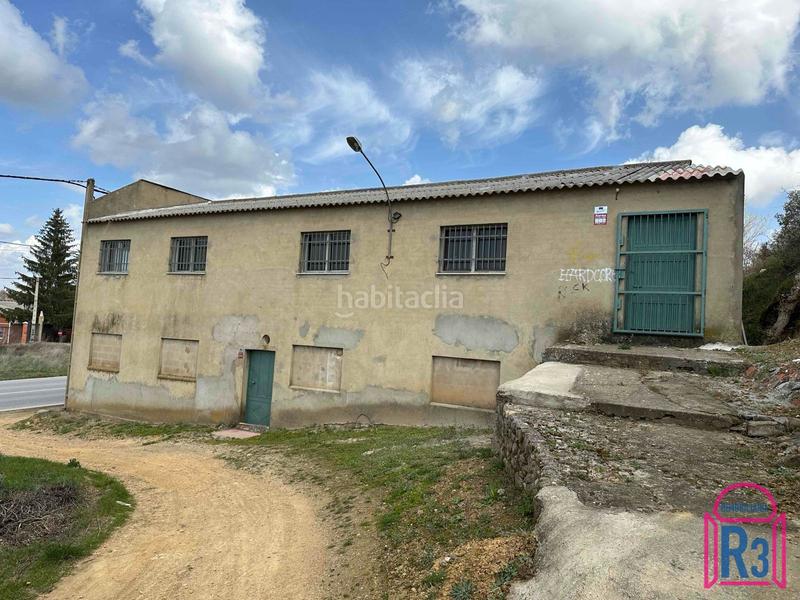 Foto 05209152-9a2f-40a3-9430-0c9f9417fdcb. Capannone industriale in Villaquilambre