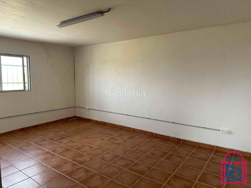 Foto 7fab8594-85c7-4746-880b-30e2c1904a48. Capannone industriale in Villaquilambre