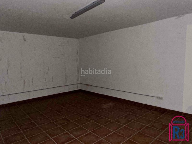 Foto e468e19f-e771-4e28-b41c-46c2aa48c69d. Capannone industriale in Villaquilambre