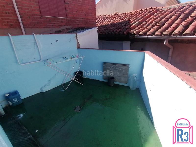 Foto 4876d65c-e159-4867-bf7e-6bba9c71b5ae. Casa amb calefacció a Armunia León