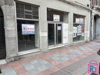 Location Local commercial  Suero de quiñones. Local comercial muy bien situado en alquiler
