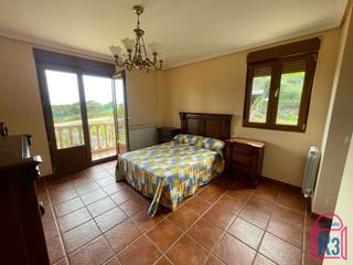 Chalet  La barrera. Casa individual con parcela de 2.700 m en 2 plantas