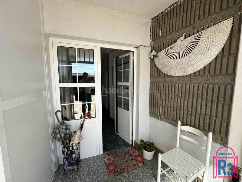 Foto a9d01293-2113-48b1-8d1d-48e14f68bb52. Edificio in Trobajo del camino